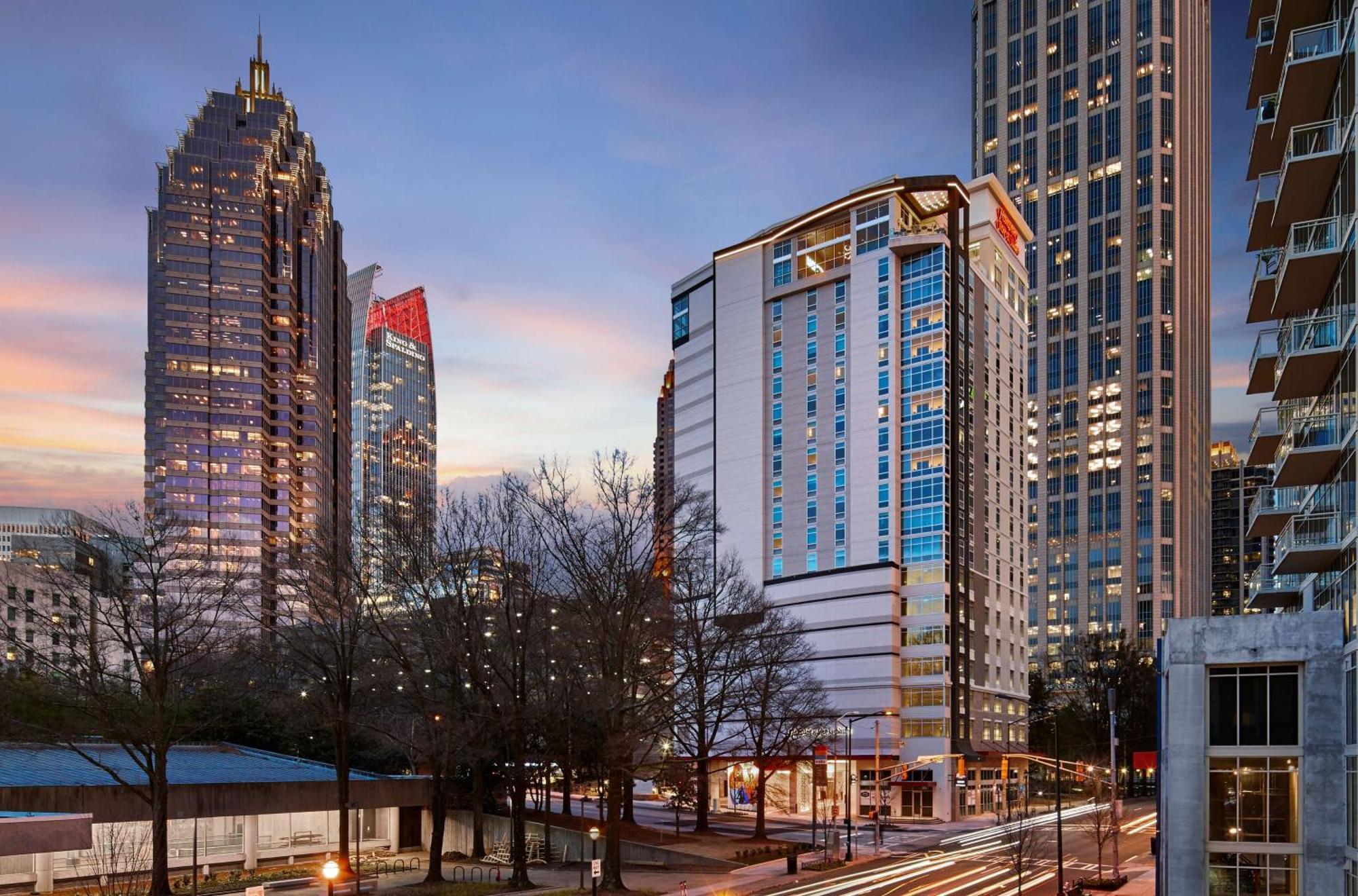 Hampton Inn & Suites Atlanta-Midtown, Ga Exterior foto